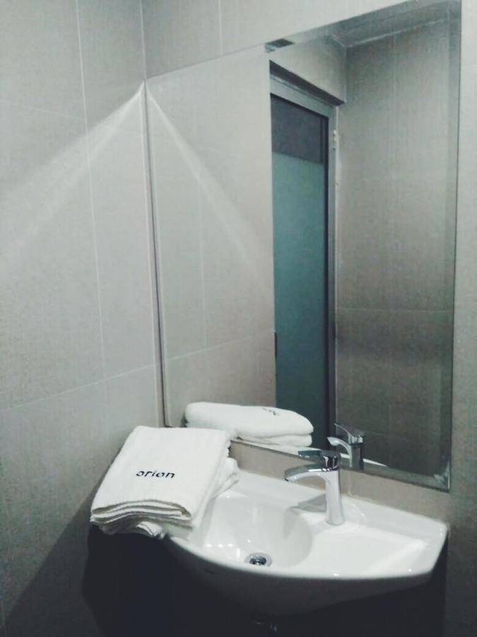 Orion Hotel Batam Eksteriør billede